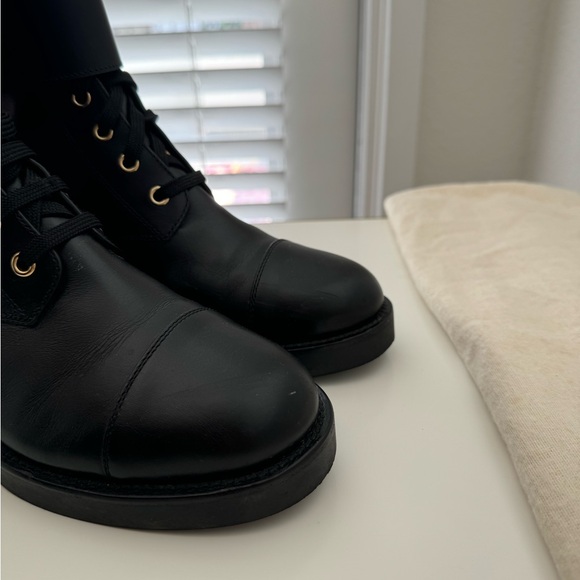 Louis Vuitton Wonderland Lace up Ankle Boots in Black Leather - Picture 3 of 5